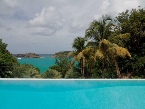 Antigua Barbuda Home 1003084
