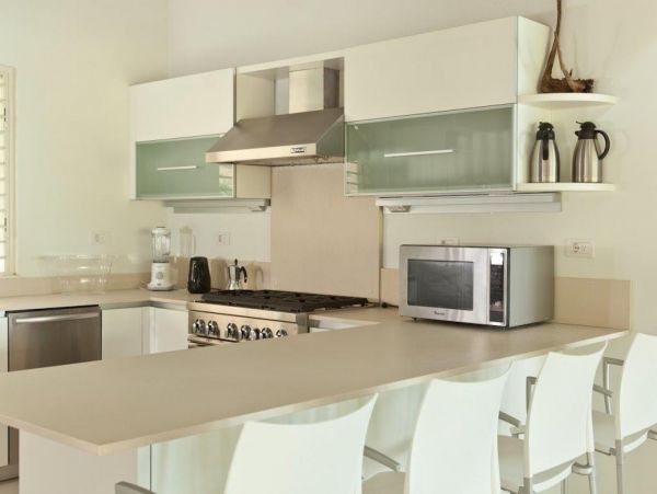 Antigua Barbuda Home 1003084