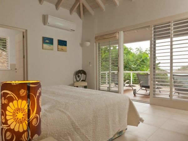 Antigua Barbuda Home 1003084