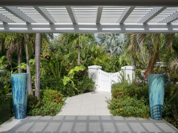Antigua Barbuda Home 1003085