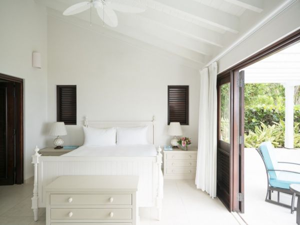 Antigua Barbuda Home 1003085