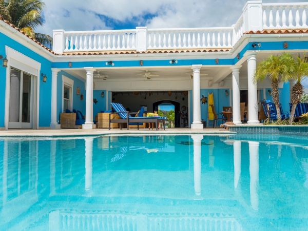 Antigua Barbuda Home 1003086