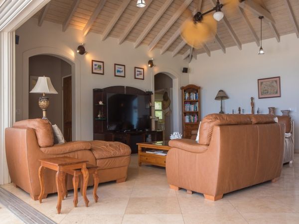Antigua Barbuda Home 1003086