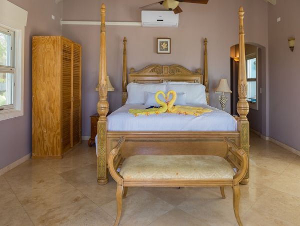 Antigua Barbuda Home 1003086