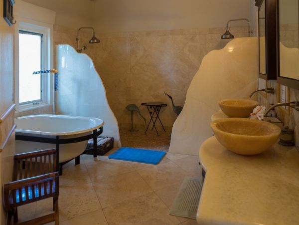 Antigua Barbuda Home 1003086