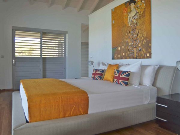Antigua Barbuda Home 1003087