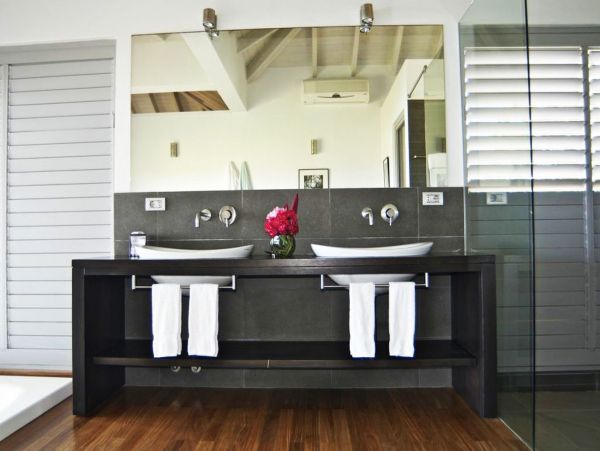 Antigua Barbuda Home 1003087