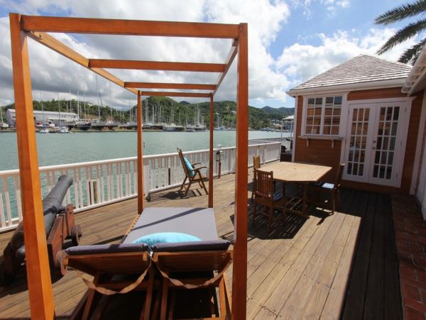 Antigua Barbuda Home 1003088