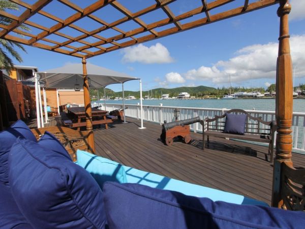 Antigua Barbuda Home 1003088