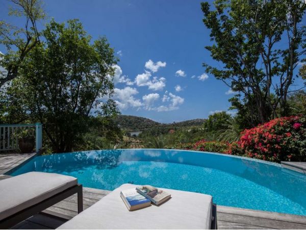Antigua Barbuda Home 1003089