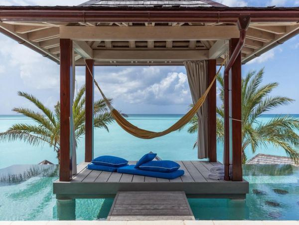 Antigua Barbuda Home 1003090
