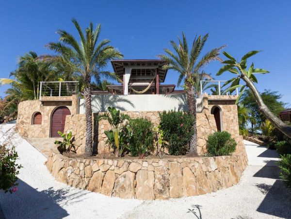 Antigua Barbuda Home 1003090