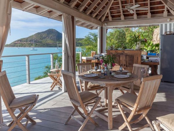 Antigua Barbuda Home 1003090