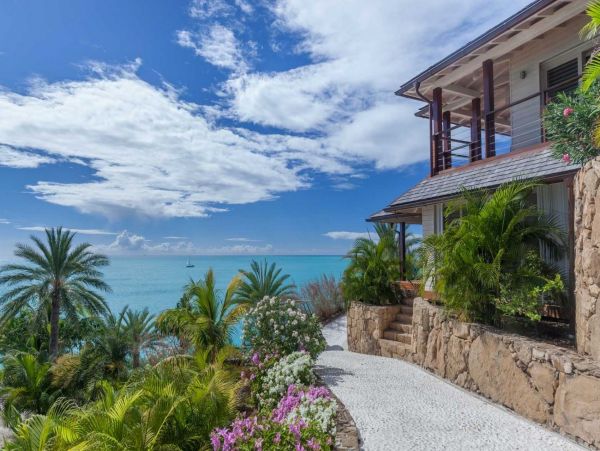 Antigua Barbuda Home 1003090