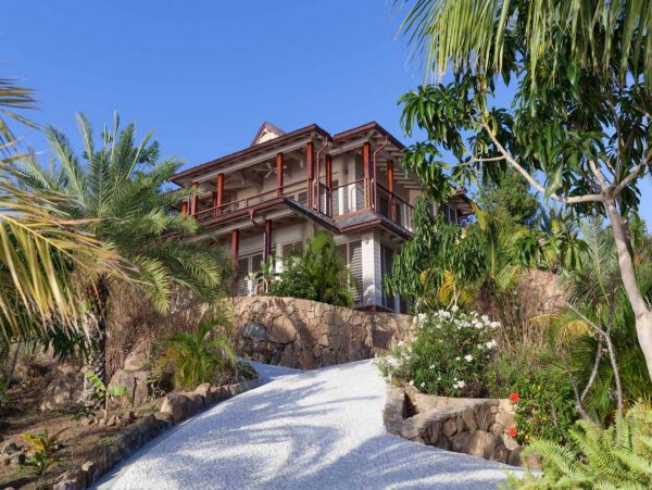 Antigua Barbuda Home 1003090