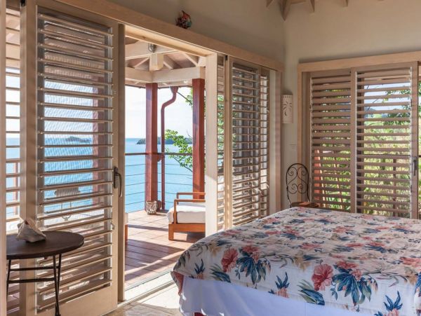 Antigua Barbuda Home 1003090