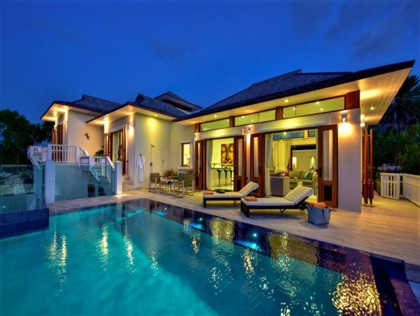 Antigua Barbuda Home 1003091