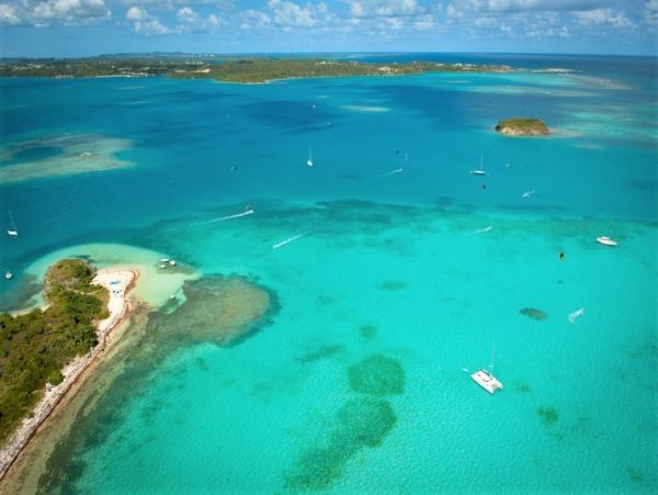 Antigua Barbuda Home 1003091