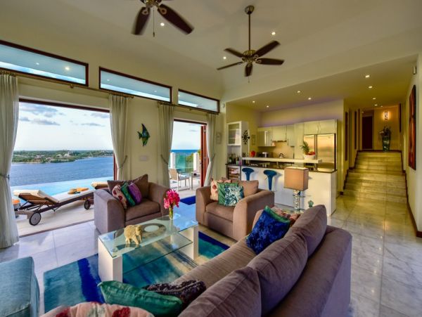 Antigua Barbuda Home 1003091