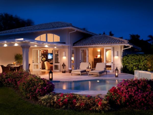 Antigua Barbuda Home 1003094