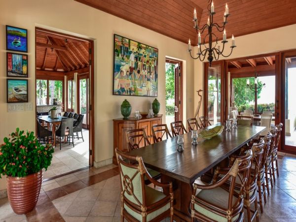 Antigua Barbuda Home 1003095