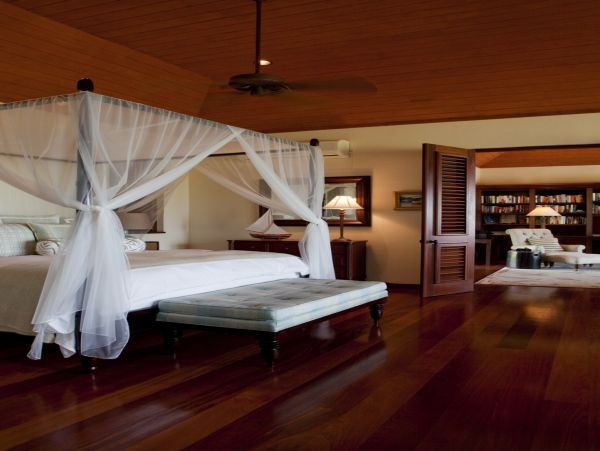 Antigua Barbuda Home 1003095