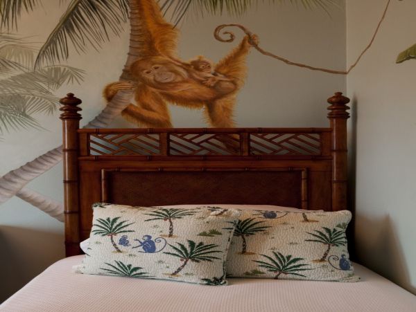 Antigua Barbuda Home 1003095