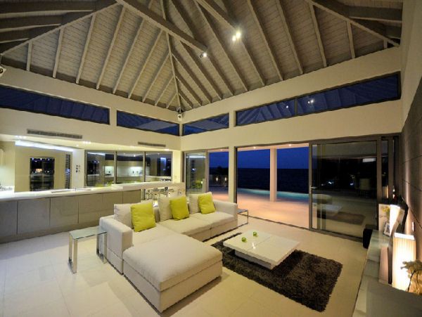 Antigua Barbuda Home 1003096
