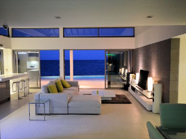 Antigua Barbuda Home 1003096