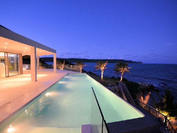 Antigua Barbuda Home 1003096