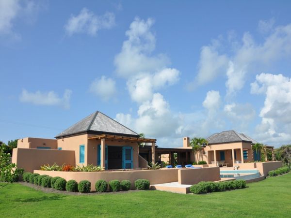 Antigua Barbuda Home 1003097