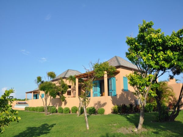 Antigua Barbuda Home 1003097