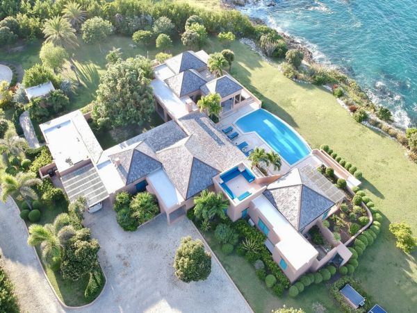 Antigua Barbuda Home 1003097