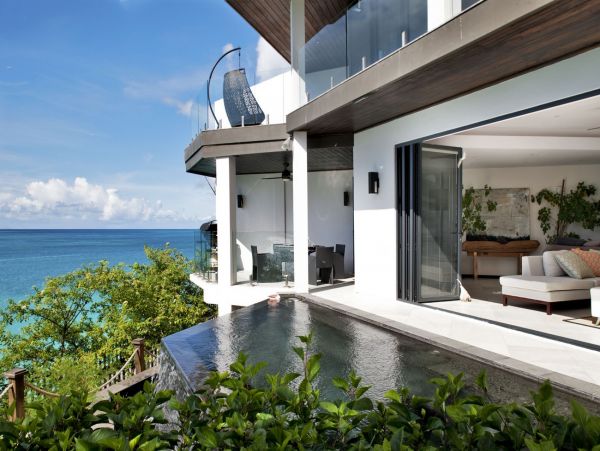 Antigua Barbuda Home 1003098