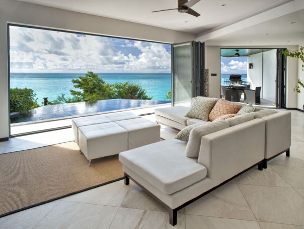 Antigua Barbuda Home 1003098