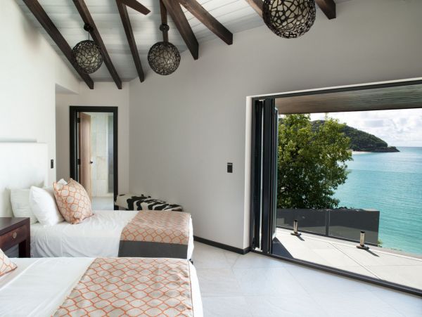 Antigua Barbuda Home 1003098
