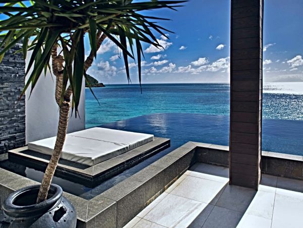 Antigua Barbuda Home 1003100