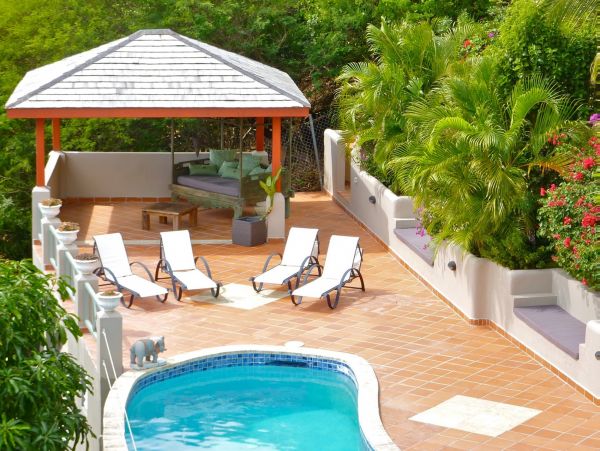 Antigua Barbuda Home 1003101