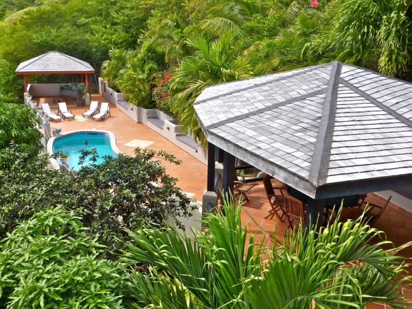 Antigua Barbuda Home 1003101