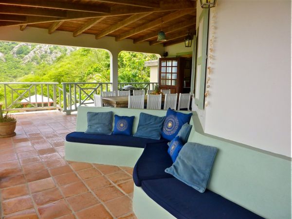 Antigua Barbuda Home 1003101