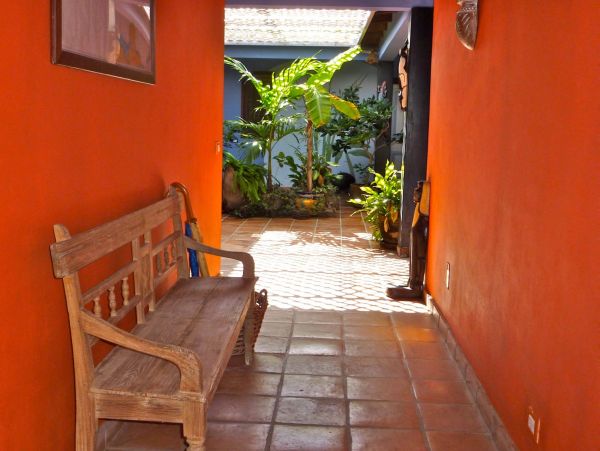 Antigua Barbuda Home 1003101