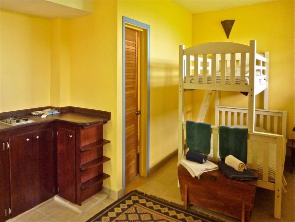 Antigua Barbuda Home 1003101