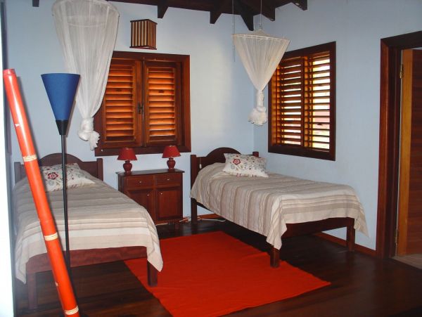 Antigua Barbuda Home 1003101
