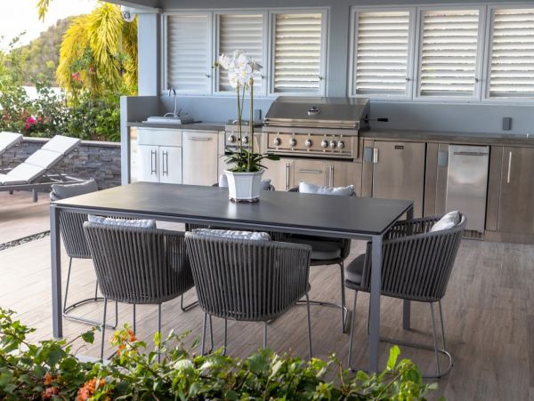 Antigua Barbuda Home 1003102