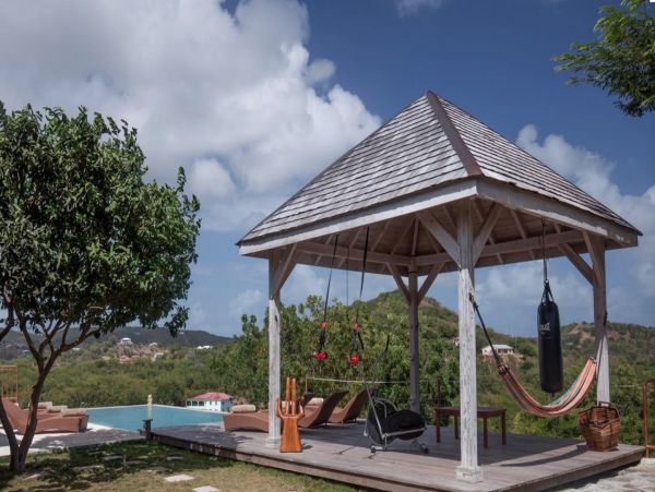 Antigua Barbuda Home 1003103