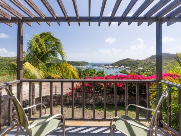 Antigua Barbuda Home 1003103