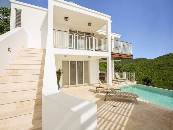 Antigua Barbuda Home 1003111