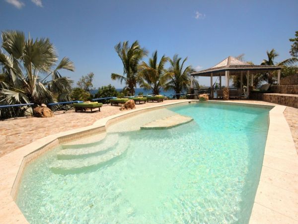 Antigua Barbuda Home 1003112