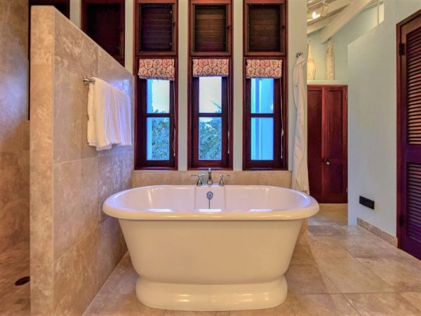Antigua Barbuda Home 1003113
