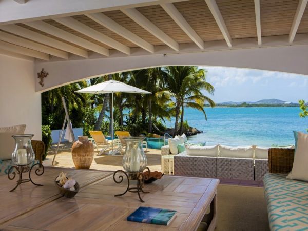 Antigua Barbuda Home 1003113